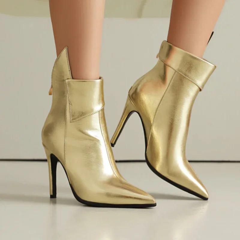 Avery Pointed Boot