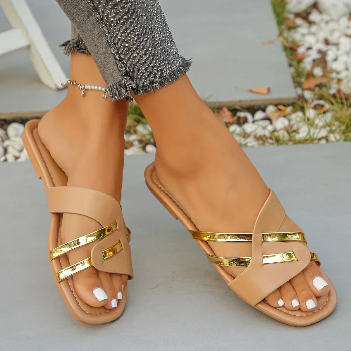 Lucia Crossband Sandal