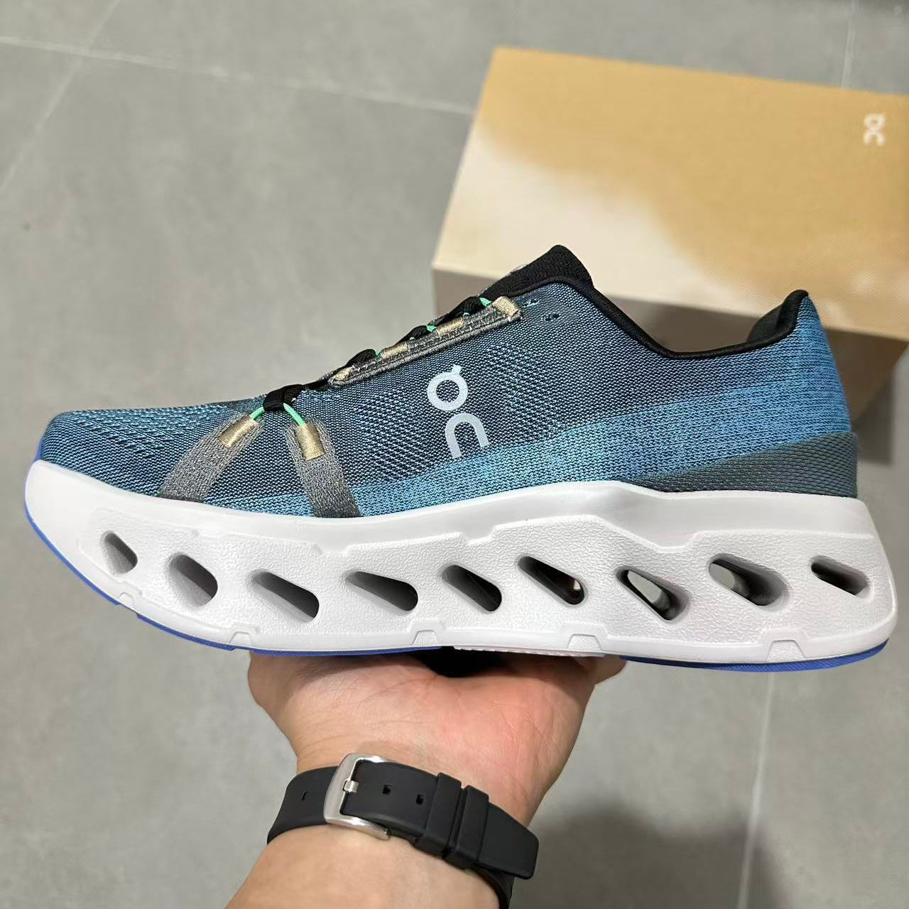 ON Eclipse Running Shoes - Blue