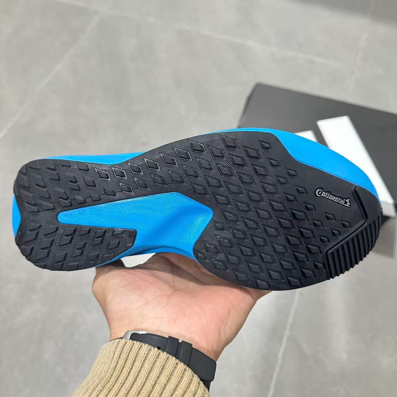 AD Adizero Evo Performance Running Shoes